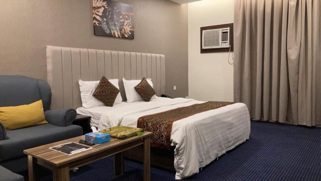 فندق شموخ العزيزية