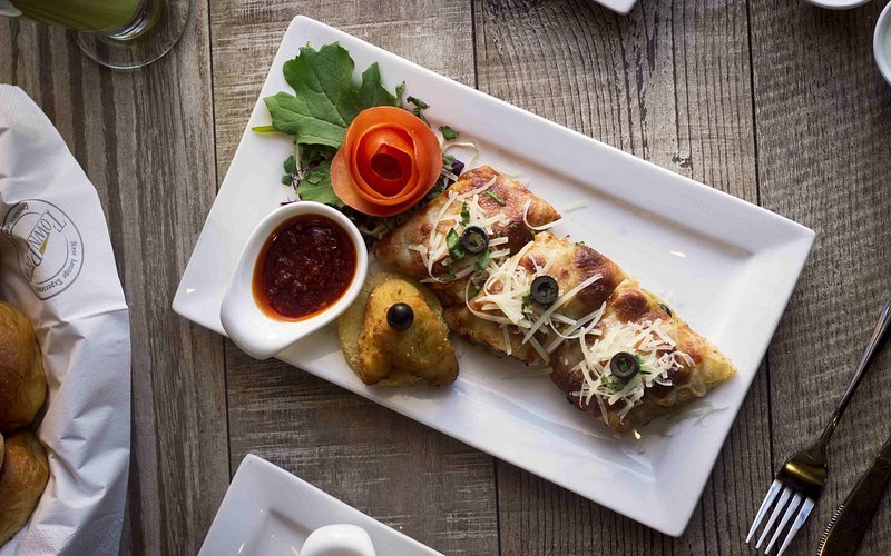 مطعم تاون بور المدينة المنورة  من مطاعم المدينة المنورة 24 ساعة.