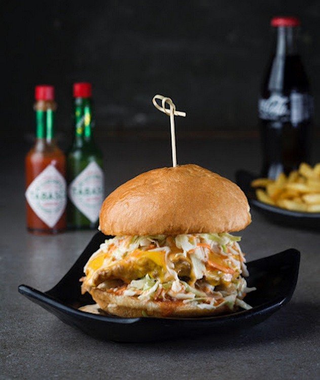 يور برجر العزيزية 