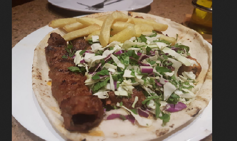 ليالي الصالحية المدينة المنورة  من ارخص مطاعم المدينة المنورة.