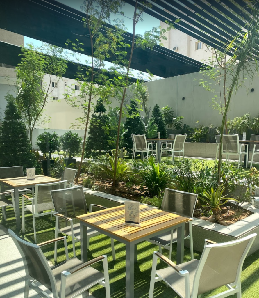 كافيه فورتي فور اكس