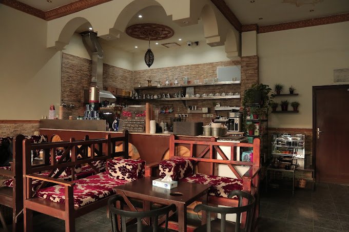 قهوة الطوال المدينة المنورة من كافيهات قريبة من الحرم النبوي.