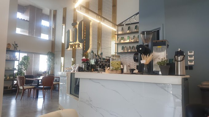 كوفي وتر المدينة من كافيهات ٢٤ ساعة المدينة المنورة.