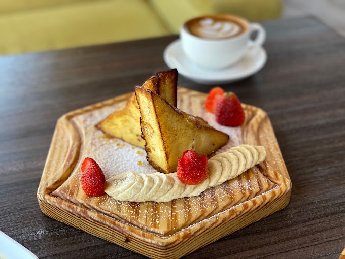 مقهى فاتنة المدينة المنورة من كافيهات المدينة ٢٤ ساعه.