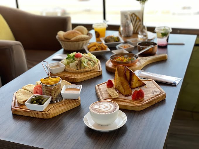 ذا بورتش المدينة المنورة من كافيهات المدينة ٢٤ ساعه.