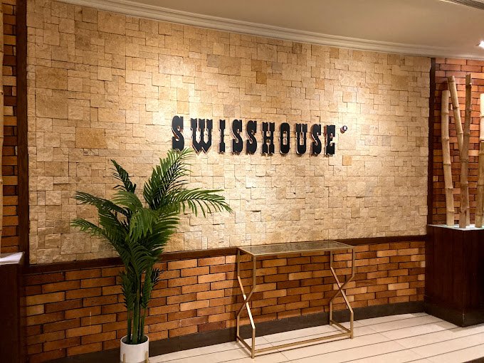 مطعم سويس هاوس المدينة المنورة من مطاعم إفطار المدينة المنورة. 