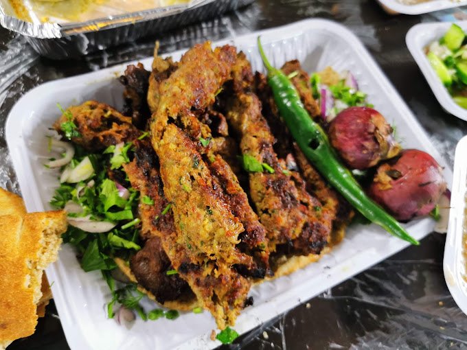 مطعم حسين الباشا المدينة المنورة