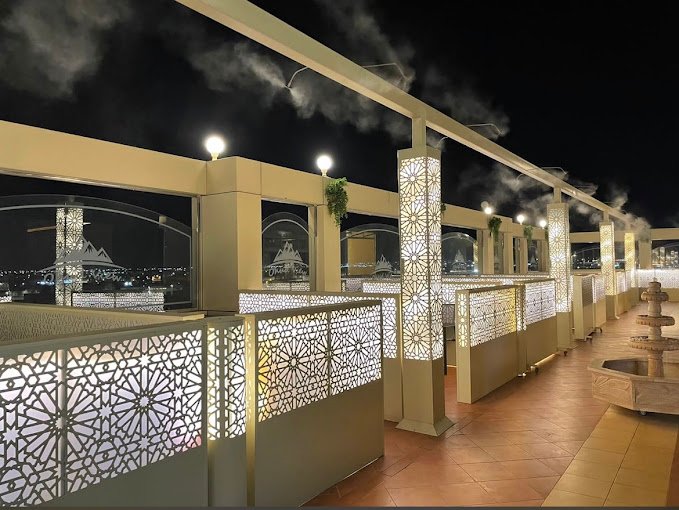 مطعم أحد للأكلات الشعبية اليمنية والحجازية المدينة المنورة من مطاعم شعبية في المدينة المنورة.