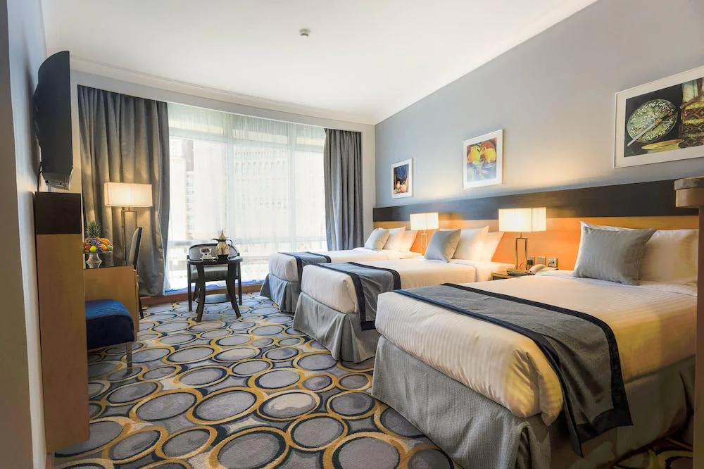 موڤنبيك برج هاجر مكة من فنادق بجانب الحرم المكي